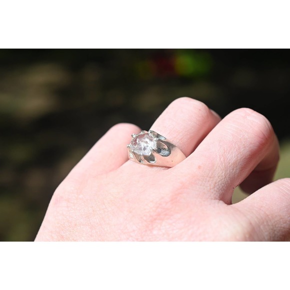alternative raw diamond engagement ring raw crystal size 4 5 6 7 8 8 9 1… - Picture 2 of 6